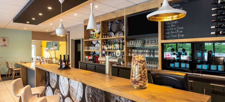宜必思尼伊圣乔治酒店(Ibis Nuits-Saint-Georges)图片