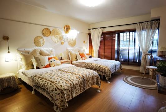 百娴鸟公寓(见湖路分店)