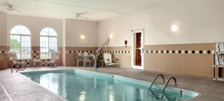 密苏里内华达丽怡酒店(Country Inn & Suites by Radisson, Nevada, MO)图片