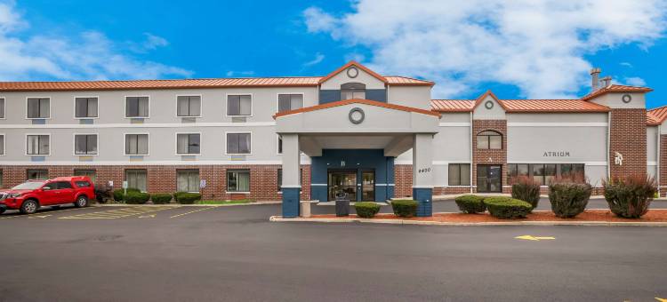 都会工作室密尔沃基机场(Suburban Studios Milwaukee Airport)图片