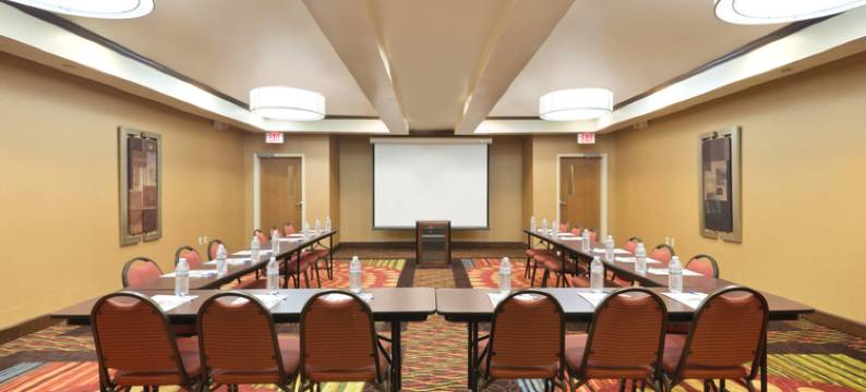 智选假日套房酒店小石城西(Holiday Inn Express & Suites LITTLE ROCK-WEST by IHG)图片