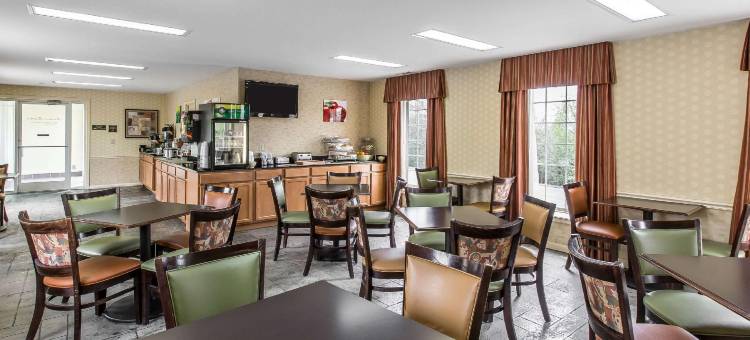 凯艺酒店-近克罗斯维尔坎伯兰山州立公园(Quality Inn Crossville Near Cumberland Mountain State Park)图片