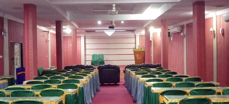 OYO 2455 Surya Bengkalis伊斯兰教酒店(OYO 2455 Hotel Surya Bengkalis Syariah)图片