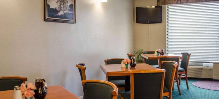 凯艺酒店-近海牛泉州立公园(Quality Inn Near Manatee Springs State Park)图片