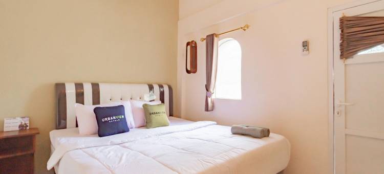 普瓦卡塔-康根别墅酒店-红门酒店集团(Urbanview Hotel Kangen Bungalow Purwakarta by RedDoorz)图片