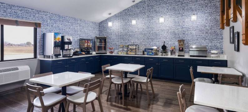 斯图尔特美吟温德姆酒店(AmericInn by Wyndham Stuart)图片