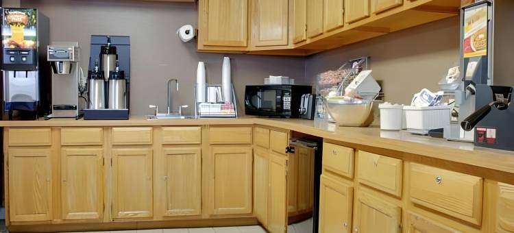 Travelodge by Wyndham Jefferson City图片