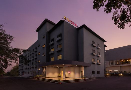 Ginger Nashik Hotel Overview