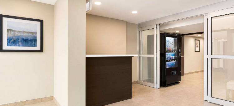 尼亚加拉瀑布/瀑布景观温德姆花园酒店(Wyndham Garden Niagara Falls Fallsview)图片