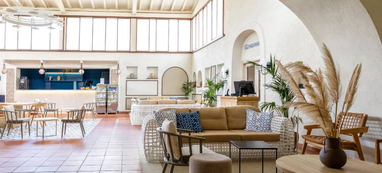 TUI蓝色布多尼酒店(MClub Budoni)图片