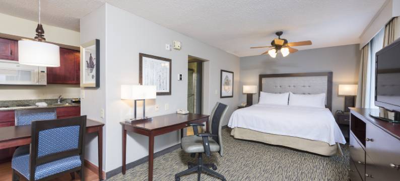 布卢明顿Homewood Suites by Hilton(Homewood Suites by Hilton Bloomington)图片