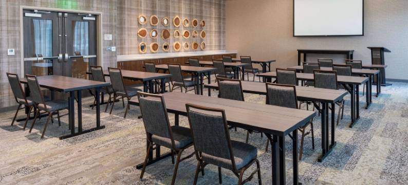 盐湖城卡顿伍德万怡酒店(Courtyard Salt Lake City Cottonwood)图片