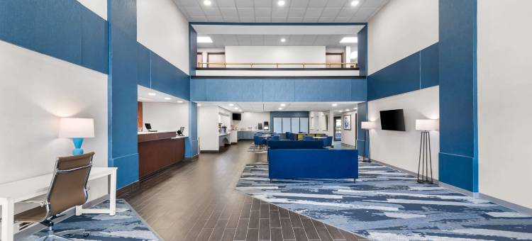 康福特套房史蒂文斯波因特(Comfort Suites)图片