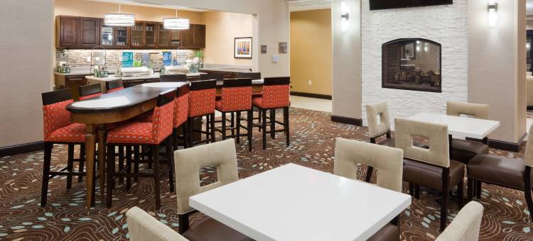 达文波特Homewood Suites by Hilton(Homewood Suites by Hilton Davenport)图片