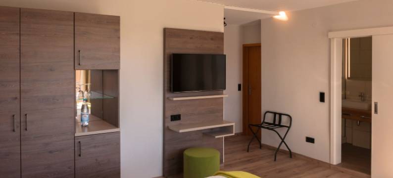 伽尼林登霍夫酒店(Lindenhof Hotel Garni)图片