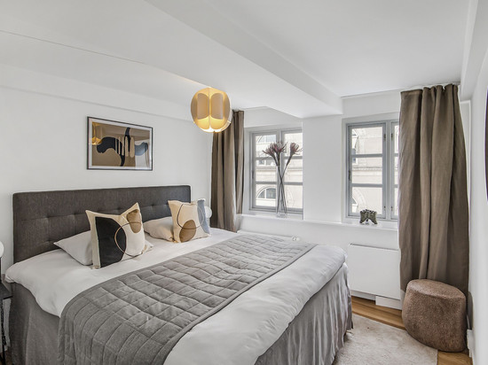 Sanders Regent - 智能两卧室公寓带露台