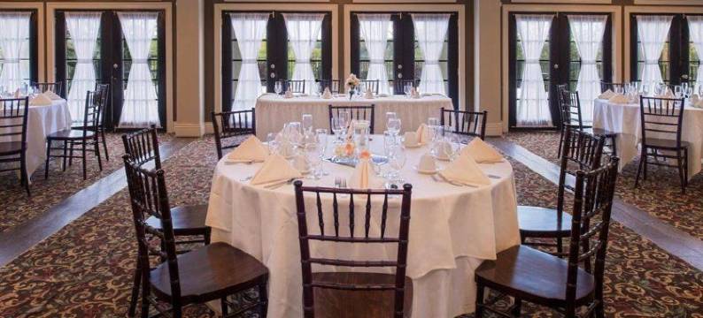 尼亚加拉克罗辛水疗酒店(Niagara Crossing Hotel and Spa)图片