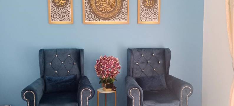 位于亚志的3卧室独栋房屋-1200平方米|带2个独立浴室(Bukit Apit yellow homestay (FOR MUSLIMS ONLY))图片