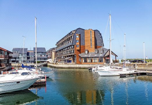 Les Marinas Hotel Overview