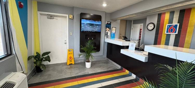 俾斯麦6号汽车旅馆(Motel 6 Bismarck, ND)图片