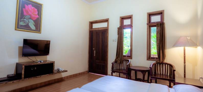 玛科塔普棱空酒店(Mahkota Plengkung Hotel by ecommerceloka)图片