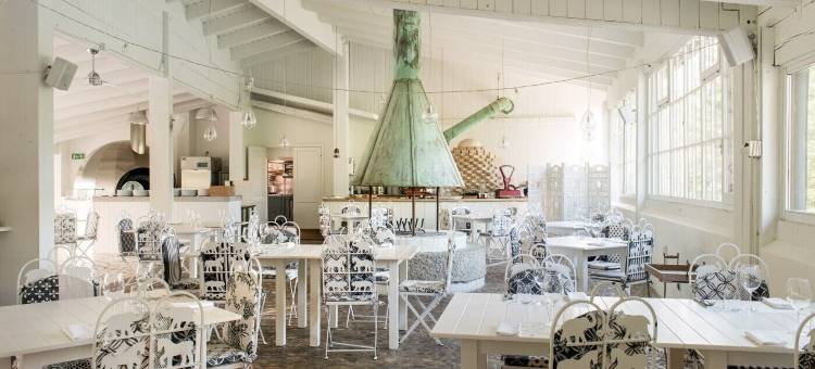 乌尔比诺酒店-桑蒂詹姆斯和菲利普地产集团(Tenuta Santi Giacomo e Filippo)图片