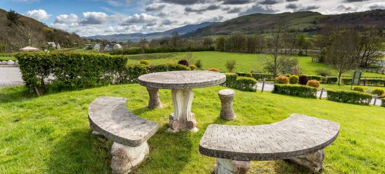 恩布尔顿水疗酒店(Embleton Spa Hotel & Apartments)图片