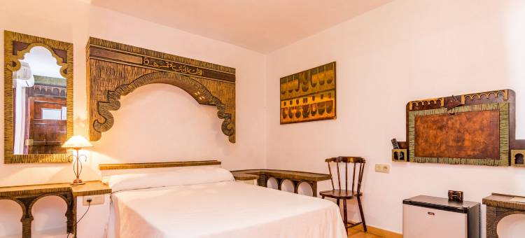 阿罕布拉旅馆(Hostal Alhambra)图片