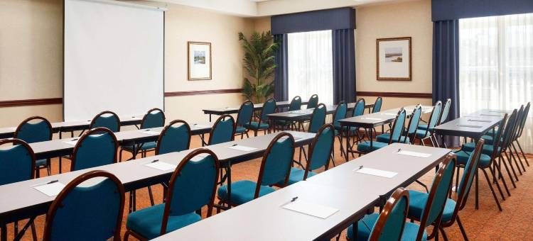 希尔顿斯帕克加利福尼亚莱克星顿公园(Spark by Hilton California Lexington Park)图片