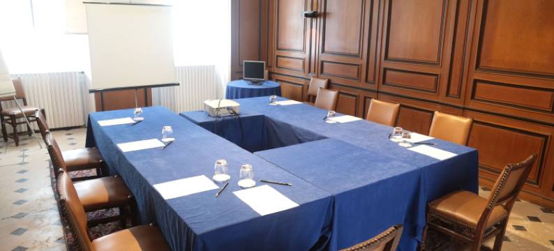 杜巴斯-布雷奥城堡酒店(Hôtellerie du Bas-Bréau)图片