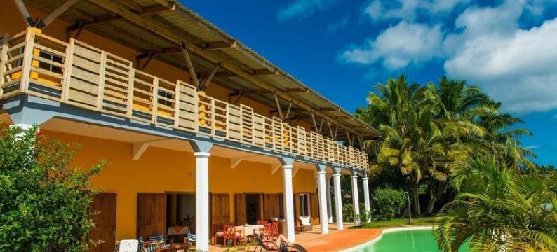 瓦尼沃拉酒店(Hotel Vanivola)图片