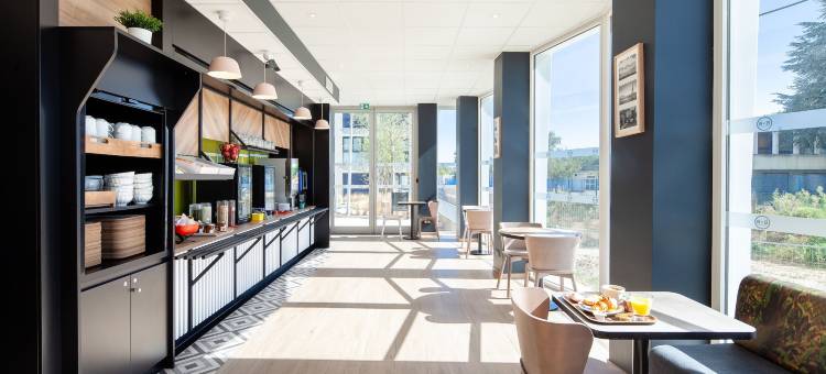 B&B HOTEL贡比涅火车站TGV(B&B Hotel Massy Gare TGV)图片