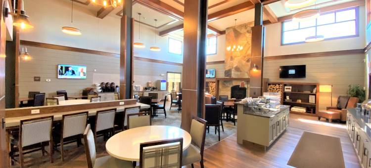 芒特艾恩-弗吉尼亚舒适套房酒店(Comfort Inn & Suites Mountain Iron and Virginia)图片