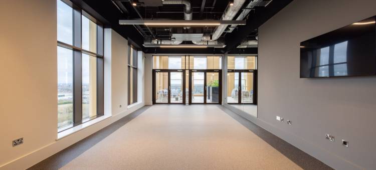 查尔斯希望伦敦格林福德(Charles Hope London Greenford)图片