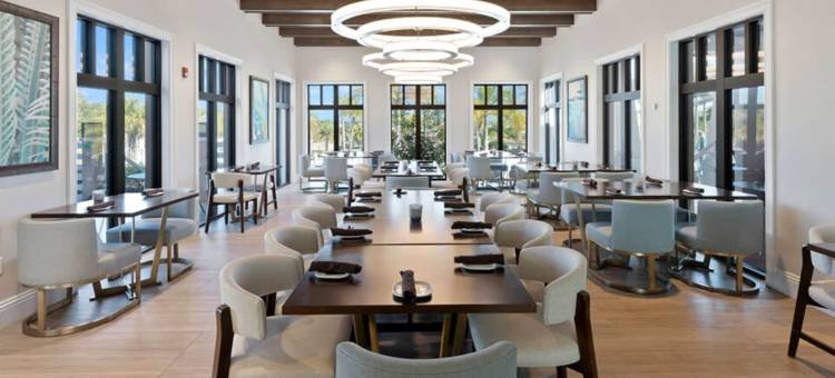 Upstay - 索拉拉度假屋带泳池烧烤游戏室(Upstay - Solara Resort Home w Pool BBQ Gamesroom)图片