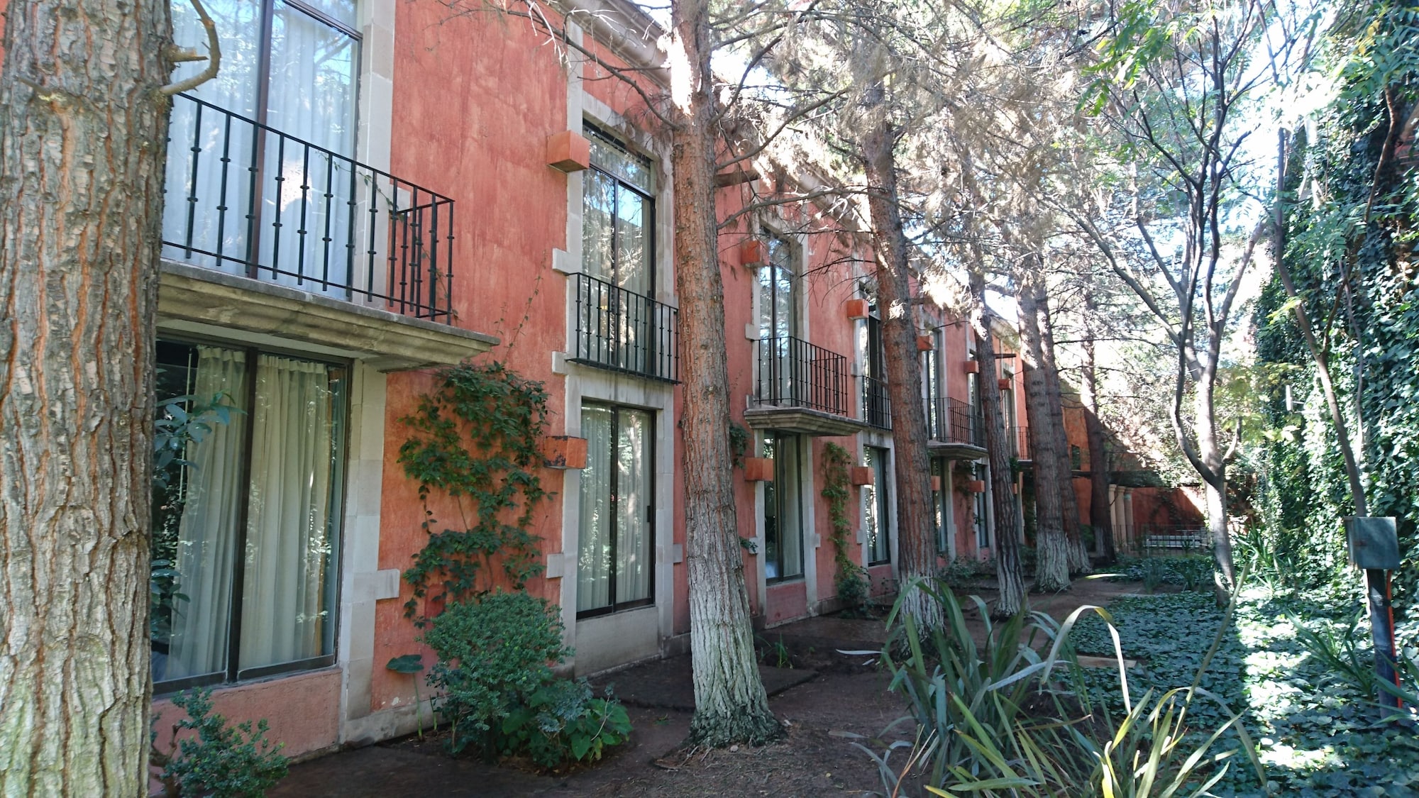 Hotel GobernadorOver view