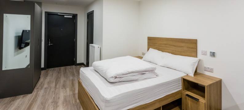 天命学生 - 阿迪点(Destiny Student - Ardee Point)图片