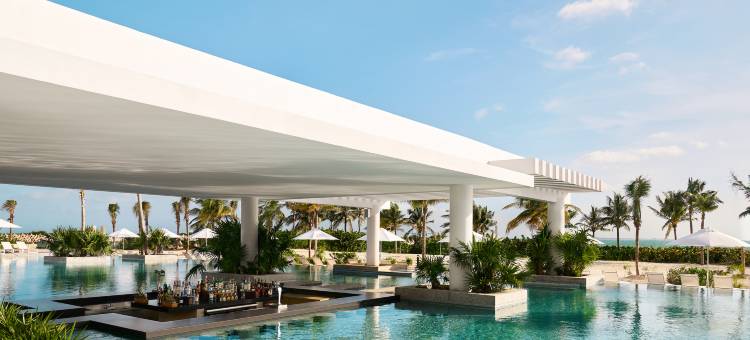 SLS PLAYA MUJERES图片