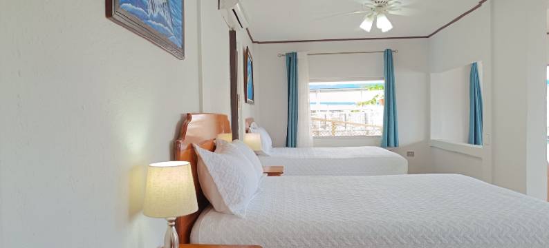 香蕉湾码头酒店(Banana Bay Marina)图片