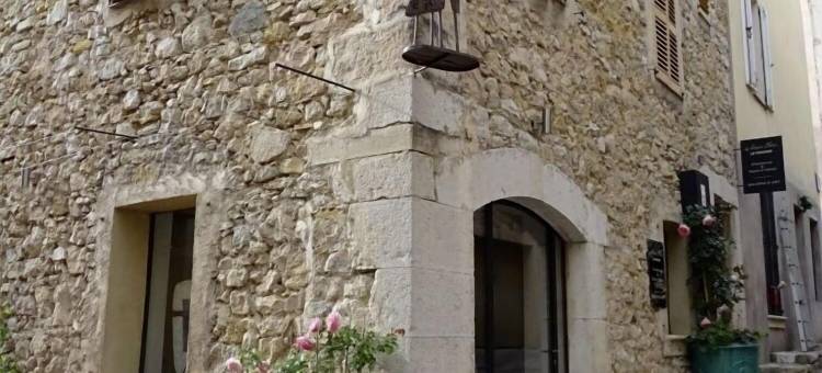 勒罗彻旅馆酒店(Demeure d'hôtes le Rocher)图片