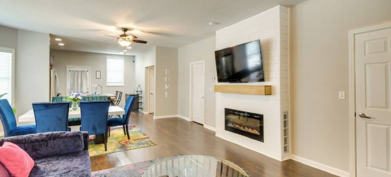 宠物友好型达文波特住宅 - 靠近娱乐场和高尔夫球场(Pet-Friendly Davenport Home - Near Casino and Golf)图片