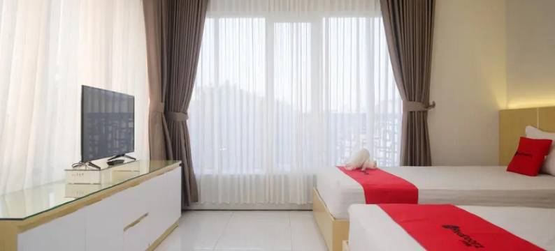 克拉登火车站附近瑞德多兹酒店(RedDoorz at Hotel Putra Perdana Klaten)图片