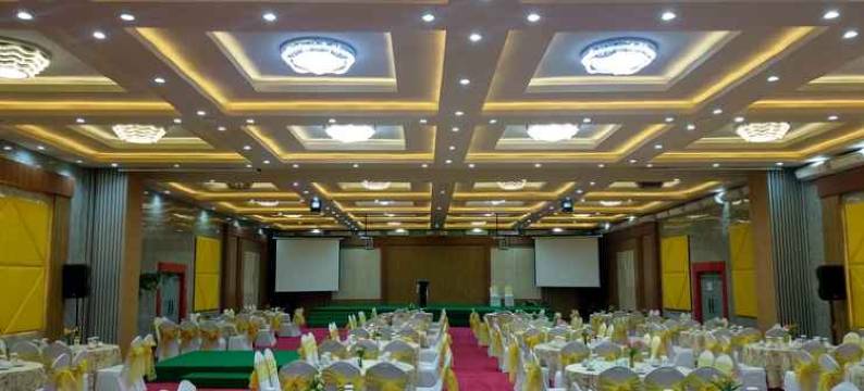 新梅尔德卡帕蒂酒店(Hotel New Merdeka Pati)图片