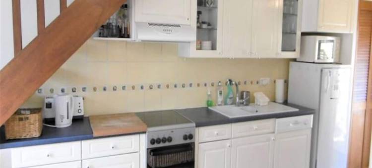 Houses & Villas for 5 People图片