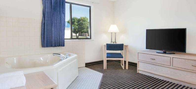 速8酒店-洪保德(Super 8 by Wyndham Humboldt)图片