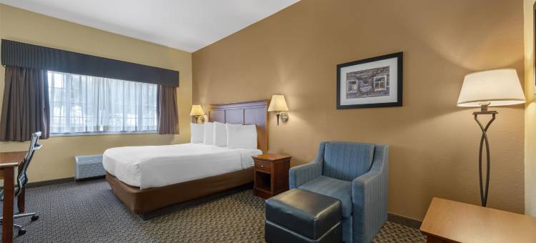 沙姆罗克贝斯特韦斯特优质套房酒店(Best Western Plus Shamrock Inn  Suites)图片