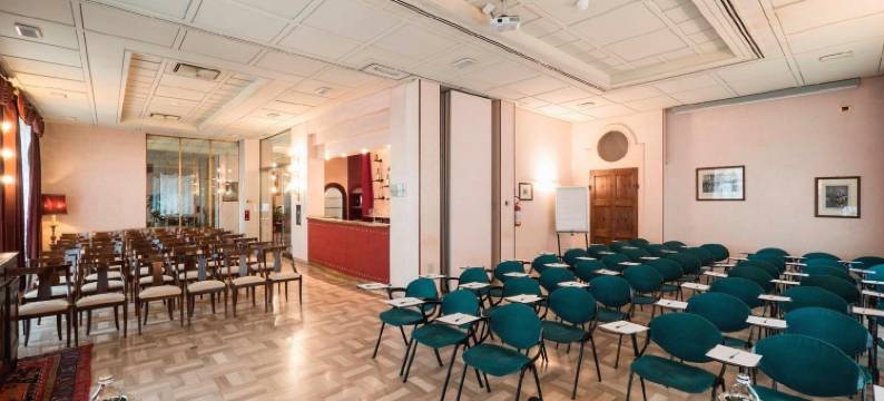 阿斯特拉酒店(Astra Hotel)图片