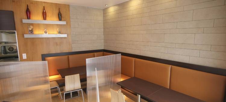 埃斯普卢加斯酒店(Hotel Esplugues)图片