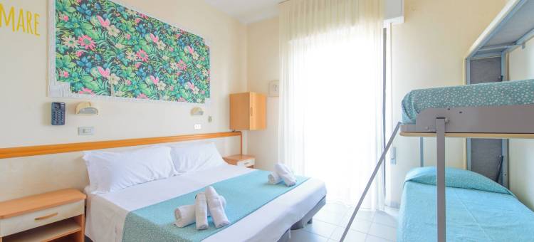 里米尼新美杜莎酒店(Hotel Nuova Medusa Rimini)图片
