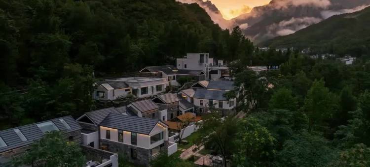 三山来迟·六六山居民宿(新乡南太行八里沟景区店)图片